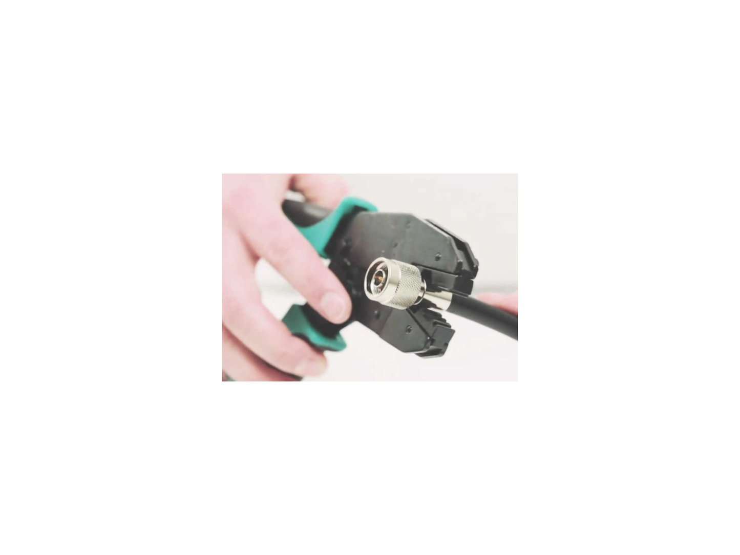 Professional fitting of crimp connector - G&C Communications